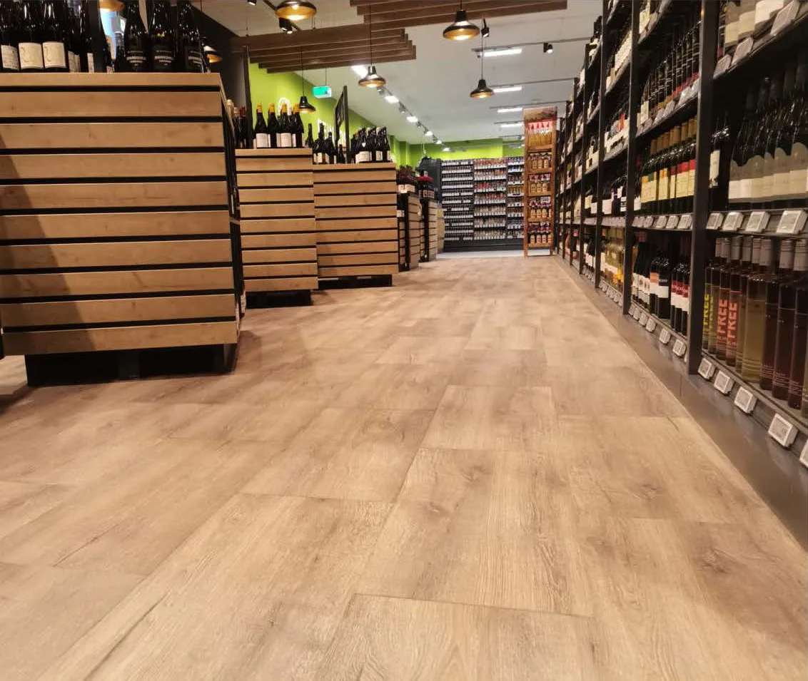 Защо LVT настилките са добрият избор за бизнеса